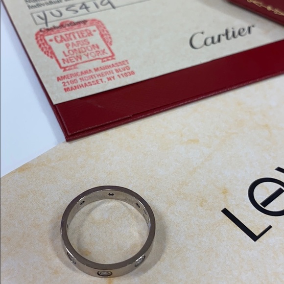 Cartier Diamond Love 18K Gold Band Ring 8 Diamonds - Picture 7 of 16